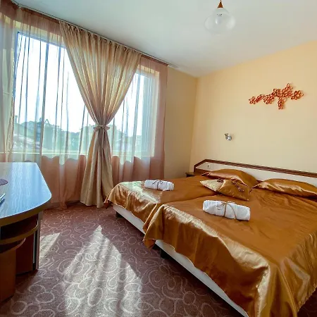 Hotel Vanessa Family *