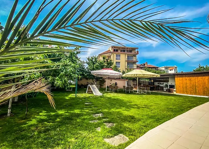 Vanessa Family ホテル