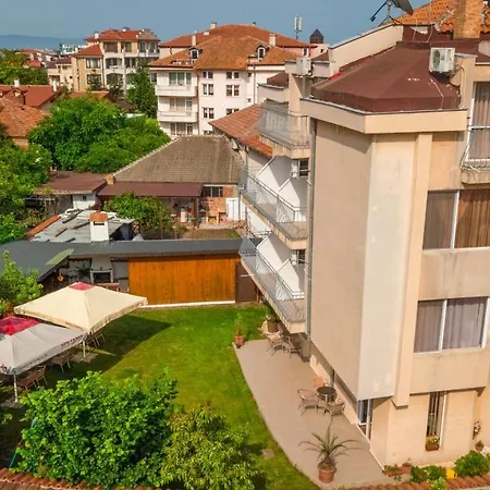 семеен ванеса * Равда